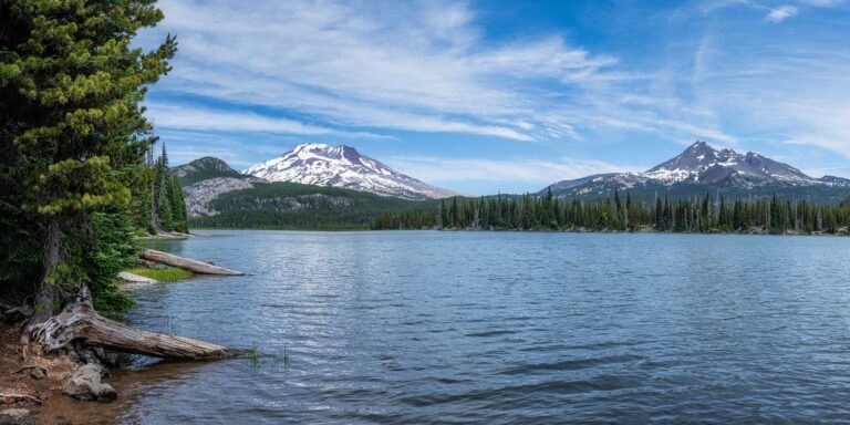 Alaska Fishing Mountains